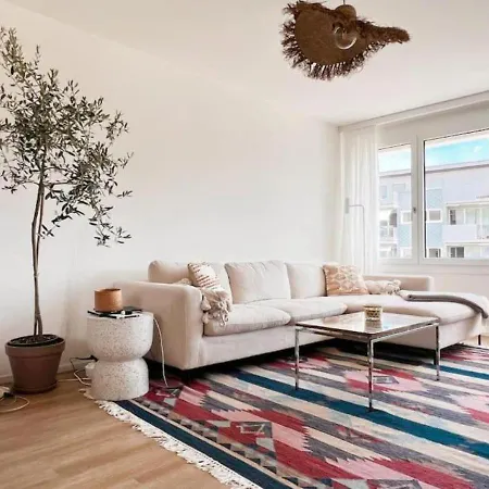 Moderne In Oerlikon! -201- * Zürih