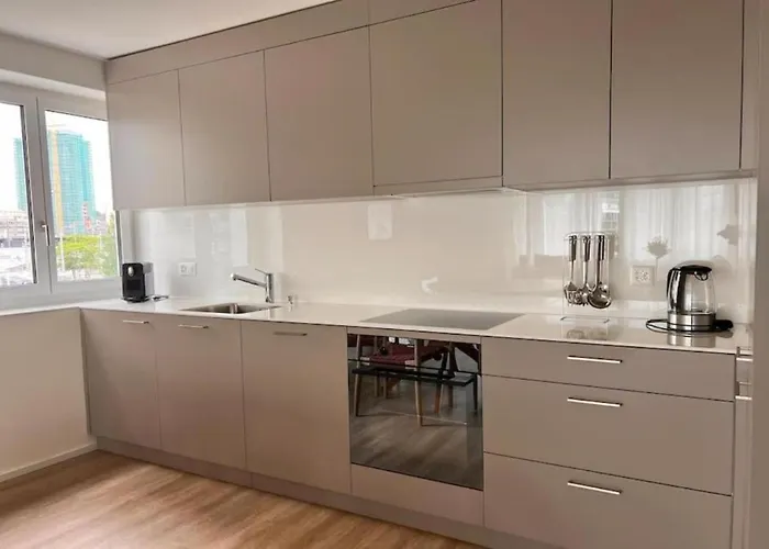 شقة Moderne In Oerlikon! -201- زيورخ