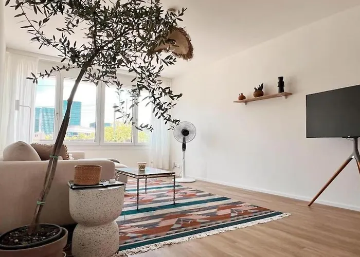 Moderne In Oerlikon! -201- *