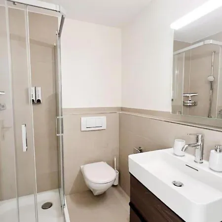 Appartement Moderne In Oerlikon! -201- *